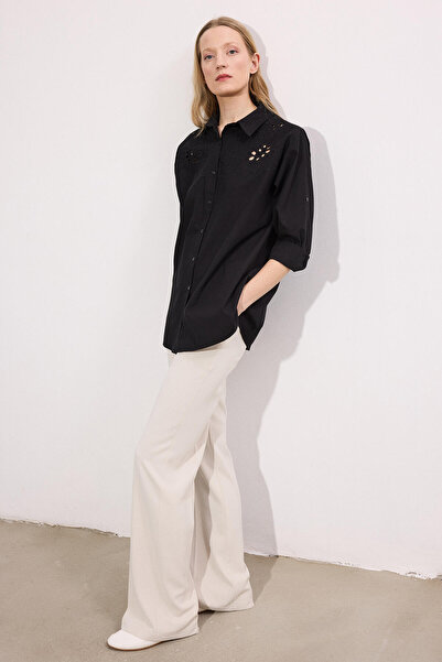 Touché Privé EMBROIDERED EMBROIDERED SHIRT