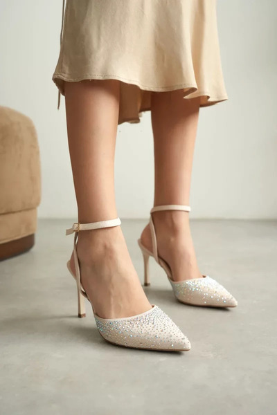 Mulini Women's Beige Stone Heeled Shoes Tr08Ms22B