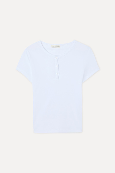 Mudo تي شيرت بياقة دائرية وأزرار