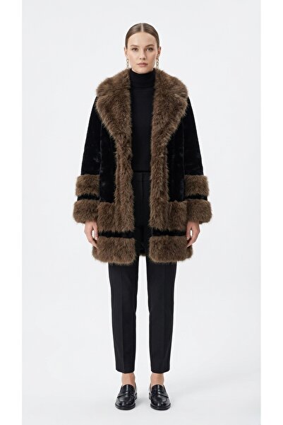 Rabiossa Women's Black Plush Fur Coat