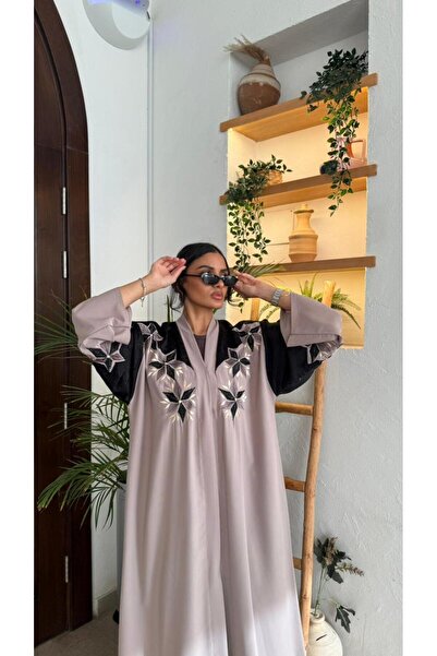 Abaya zeropoint عباية ليلي