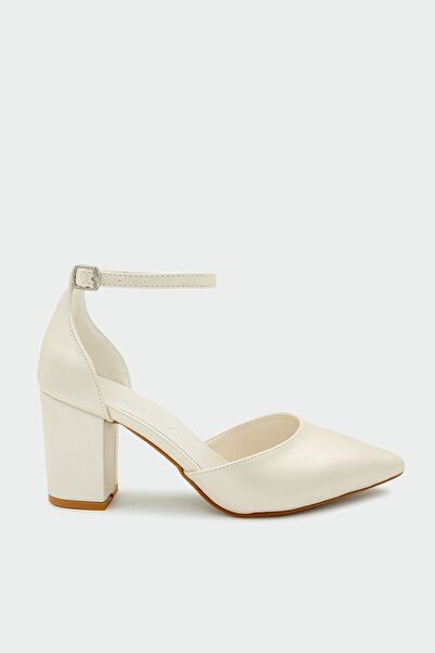 LAMİNTA حذاء فانيسا كلاسيك الأبيض ذو الكعب العالي للنساء