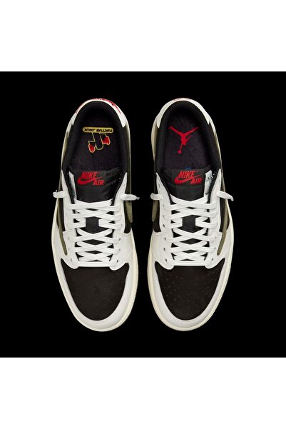 ⭐︎ケイちゃん⭐︎Travis Scott × Nike PS Nike Travis Scott Sneaker Serisi 🏆 - Şıklık ve Konfor Bir Arada