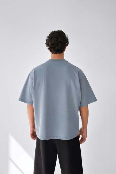 Flaw Wear Tricou gri cu croială simplă și dreaptă