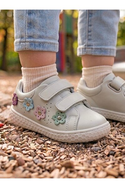 HAPPY WALK Leather and Orthopedic Sole Baby Girl Casual Shoes
