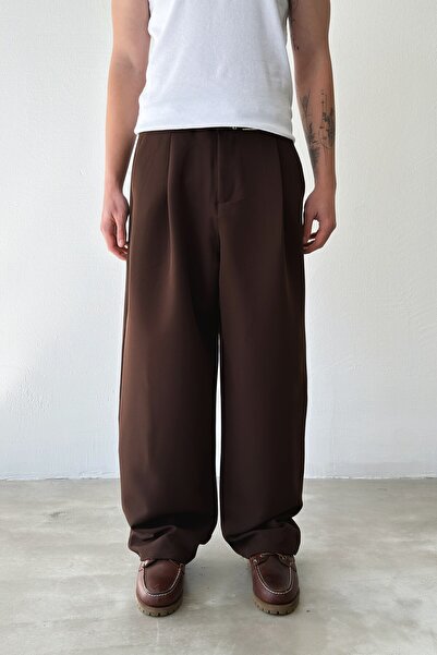 Flaw Wear بنطال بالازو مطوي