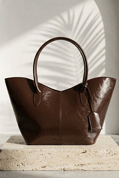 InStyle Bitter Brown Women's Hand and Shoulder Bag with Belt Detail