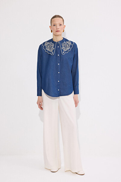 Touché Privé Collar Embroidered Shirt