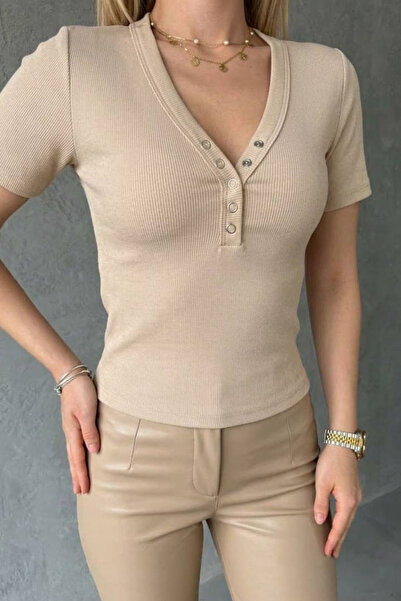 Noa&Noa V-Neck Snap Fastener Camisole Crop-Beige Beige