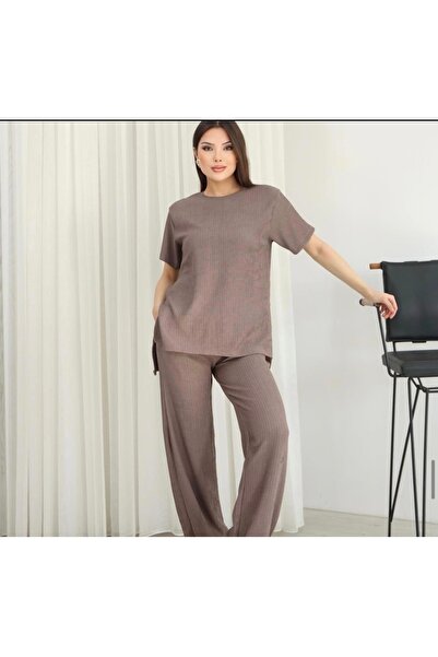 Ontu Collection Relaxed Fit Two-Piece Set with Side Slits