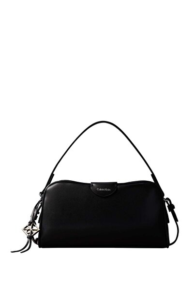 Calvin Klein Siyah Kadın Çapraz Çanta LV04F3370GUB1