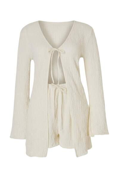 Trendyol Kollektion Ecru gestricktes, strukturiertes Strandblusen-Shorts-Set ...