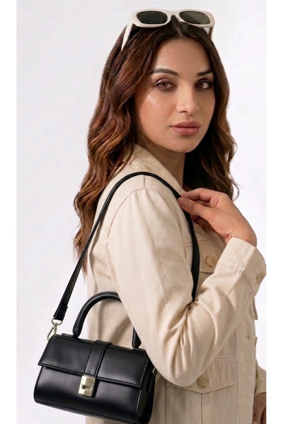 Pera Collection Black Women's Shoulder and Hand Bag with Strap