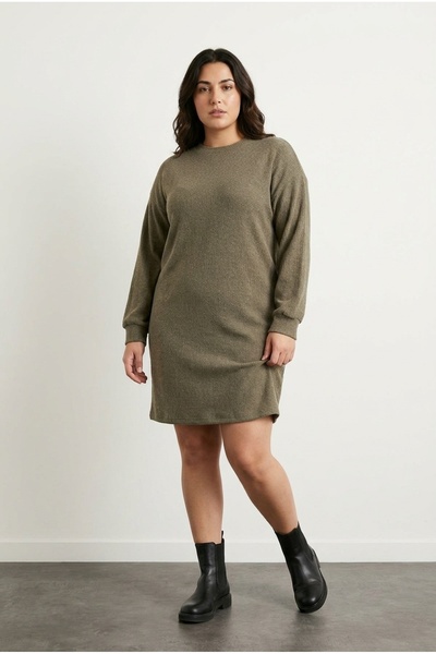 Stil Diva Large Size Long Sleeve Crew Neck Straight Cut Dress 106-97