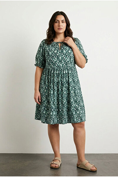 Stil Diva Μίνι φόρεμα με μοτίβο με μισό μανίκι με δέσιμο μπροστά σε μεγάλο μέ...