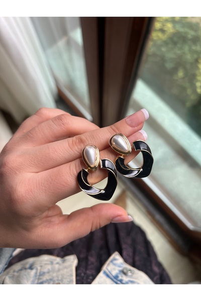 BusradanDesign Special Series Pearl Detailed Black Earrings