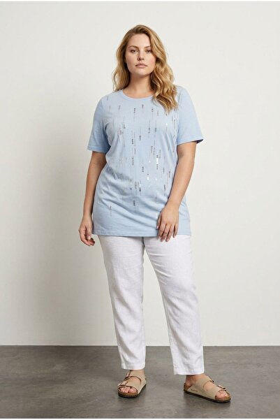 Stil Diva Μπλουζάκι με παγιέτες με λαιμόκοψη σε μεγάλο μέγεθος 302015   - Κον...