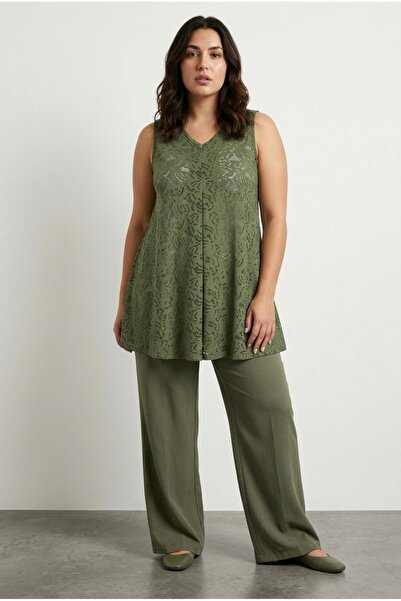 Stil Diva Плюс размер плисирана тениска с V-образно деколте, без ръкави, без ...