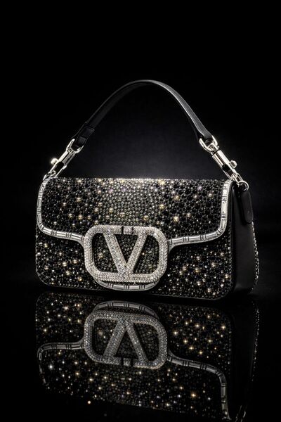 mothers dream حقيبة فاخرة من جلد اللامع مرصعة بالكريستال من لويس فويتون - إصد...