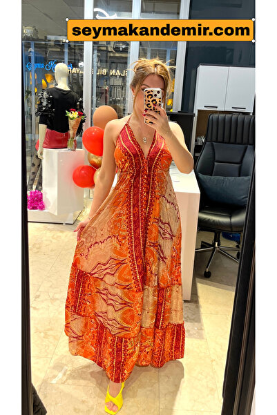 ŞEYMA KANDEMİR Turuncu Sırtı ve Boyundan Bağlamalı İpek Elbise