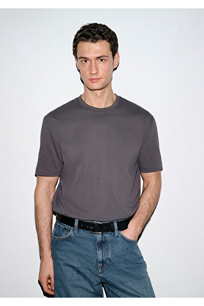 Mavi Graues Basic-T-Shirt mit lockerer Passform / Bequemer Schnitt 0612269-70101