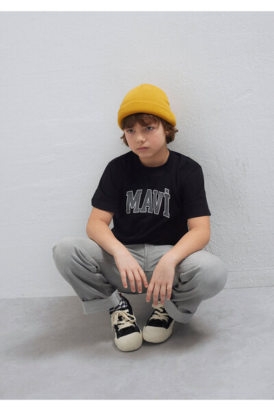 Mavi Schwarzes T-Shirt mit Logo-Print, lockerer Schnitt / bequemer Schnitt 66...