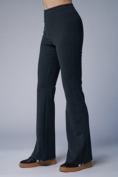 bilcee Жіночі антрацитові брюки з високою талією і розкльошеними штанинами 4555