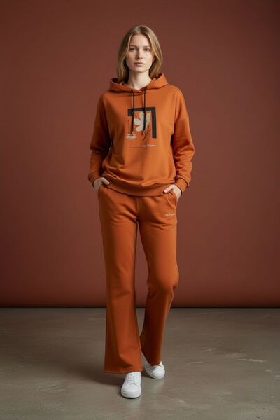 Piyera Kadın Iki Iplik Kapüşonlu Cepli Çiçek Baskılı Geniş Paça Eşofman Takım...