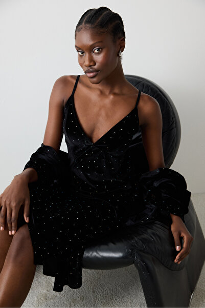 Penti Party Velvet Black Dress
