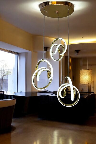 OSC HOME AYDINLATMA TASARIM KUMANDALI LED AVİZE 3LÜ SARI 3 AYRI RENK IŞIK YAN...