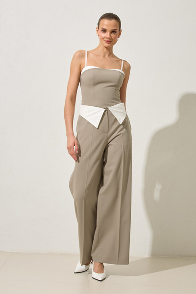 Setre Παντελόνι Olive με λεπτομέρεια στη μέση, άνετο κομμένο παντελόνι με ελα...