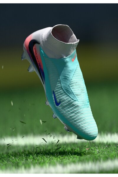 Nike United Phantom 6 High Elite Fg Erkek Krampon