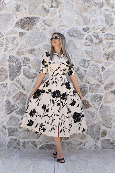 bytugcekaya Μαύρο φλοράλ φόρεμα με μανίκια μπαλόνια με τύπωμα