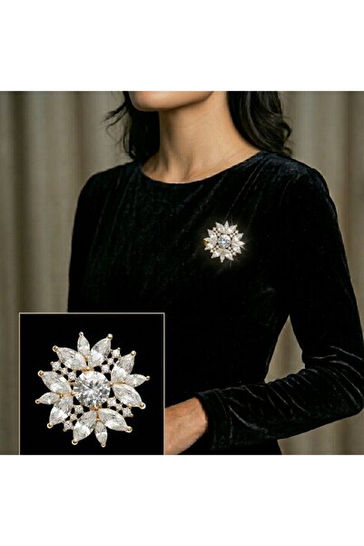 NOOR JEWELLERY بروش زهرة القمر مطلي بالذهب