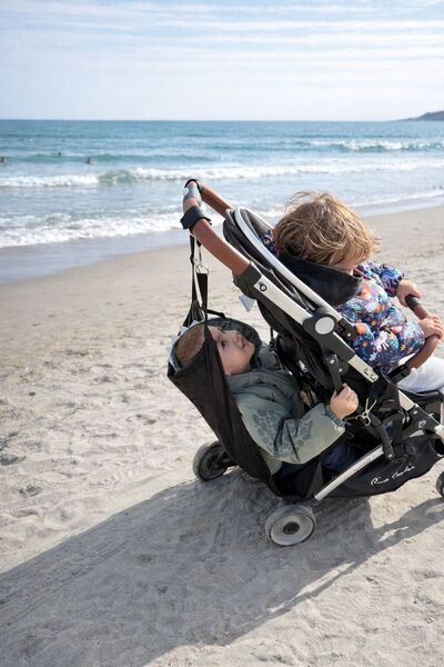 alisa Bebek Arabası Kardeş Hamağı: İki Çocuk, Tek Gezinti