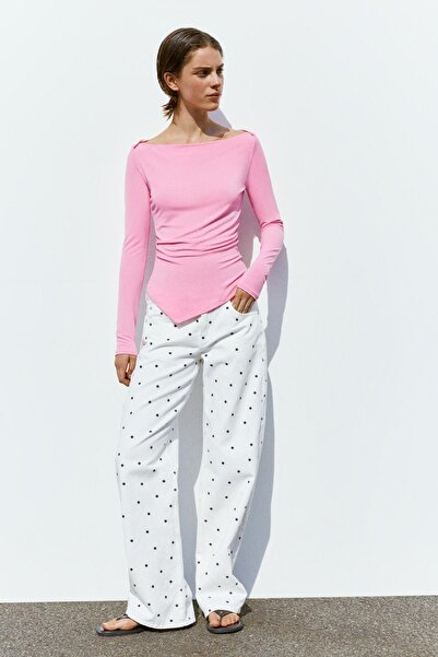Pull & Bear Büzgülü pembe kayık yaka top