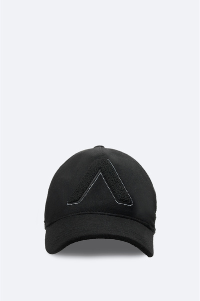 Avva قبعة رجالية من مزيج الصوف الأسود مع تفاصيل مطرزة على الواجهة A42Y9255