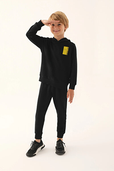 Arnetta طقم أبي وابن - أسود