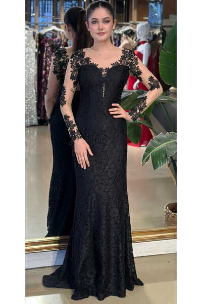 Abiyeniall Siyah Uzun Kollu Dantel Detaylı Sırt Dekolteli  Balık Etekli Dante...