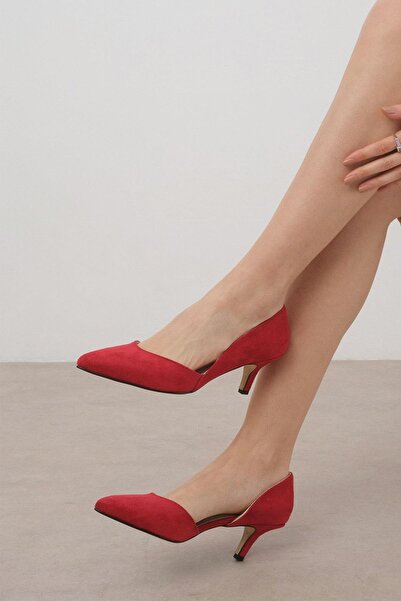 Mio Gusto Pantofi de damă cu toc joasă din piele întoarsă de culoare rosie