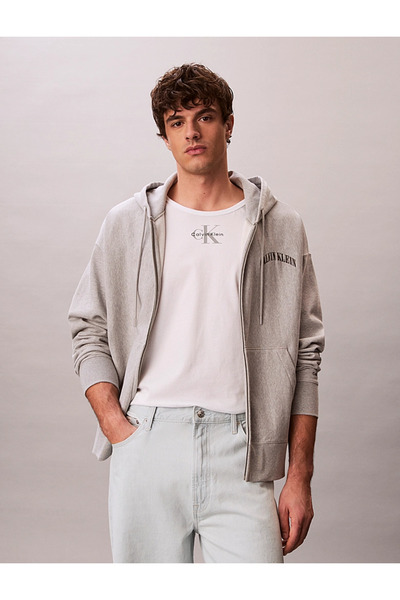 Calvin Klein Men's Brand Logo White T-Shirt Suitable for Daily Use Lv04Rf850G...