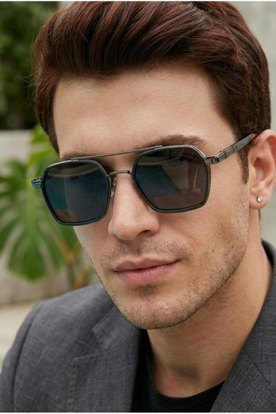 MONAL نظارات شمسية بايلوت سوداء بإطار معدني وزجاج أسود اللون 54-19-147