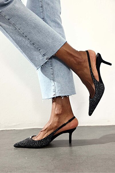 5in1Canpolat Μαύρη Πέτρα Μυτερή Μύτη με Λουράκι Πίσω 26014