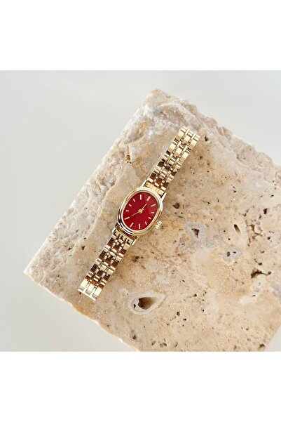 Vesce Atelier Mashhi Gold Watch Red