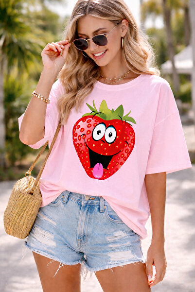 ArtYus Cartoon Strawberry Printed Unisex Oversized T-Shirt - Fun Fruit Graphi...