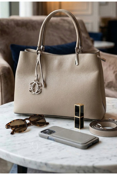 Dasha Women's beige textured Leather bag