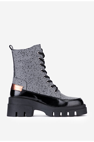 Dasha Women's gray Leather boots with a Printed