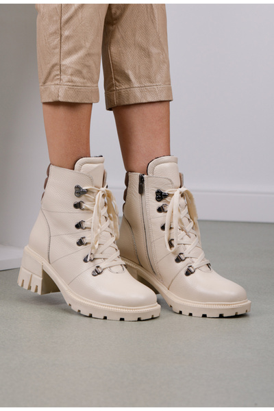 Dasha Light beige women's boots made of natural Leather with Back Detail