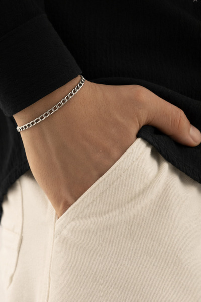 Nutly Accessories Men's Steel Chain Bracelet Minimal Design Non-Tarnish Stain...