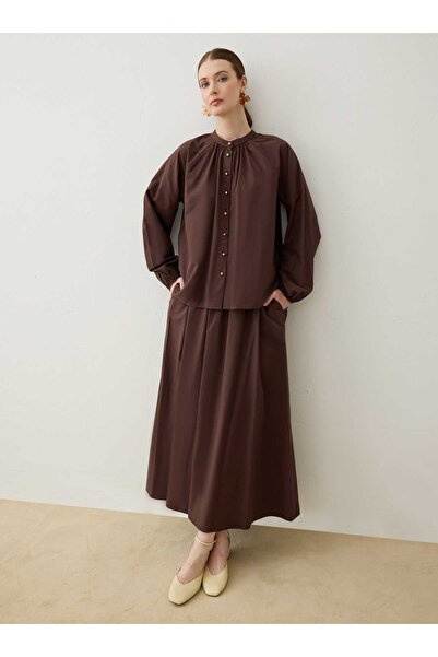 Refka Set cămașă și fustă cu nasturi aurii - Maro -